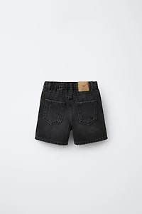 RIPPED BAGGY DENIM SHORTS