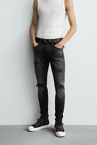 RIPPED SKINNY FIT JEANS