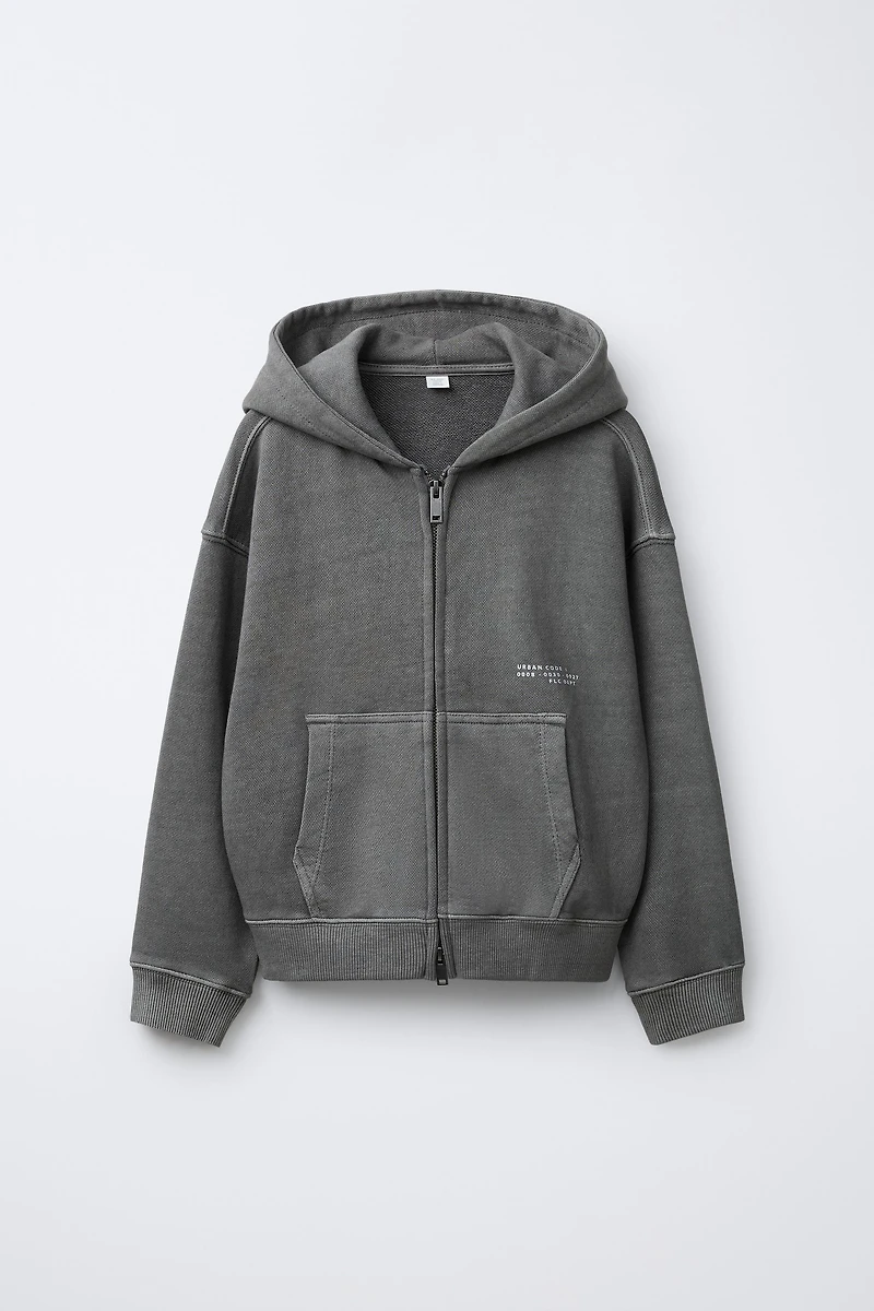 SWEAT ZIPPÉ TEINT EN PIÈCE