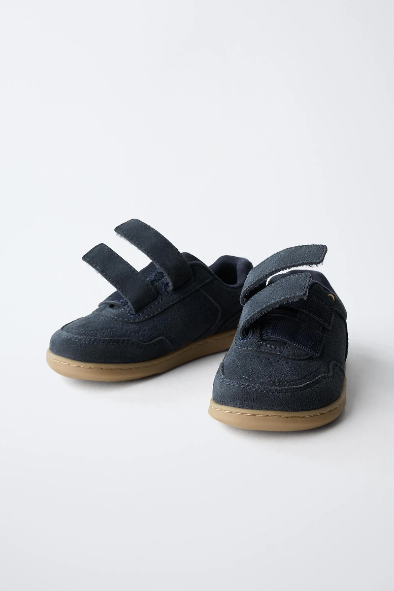 LEATHER STRAP BAREFOOT SNEAKER