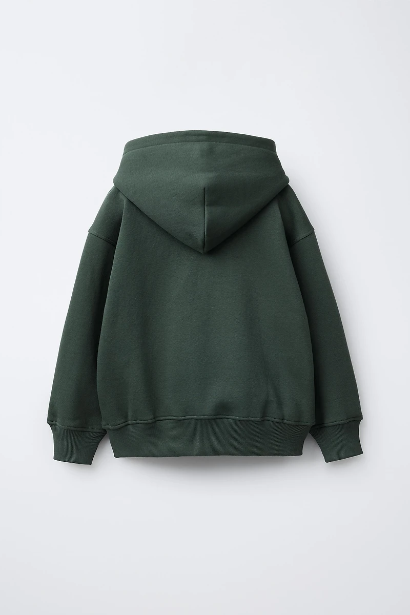 HOODIE AND JOGGER PANTS WITH LABELS SET