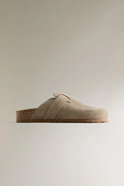 LEATHER CLOGS WITH STRAP
