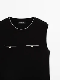 Sleeveless top with pocket details