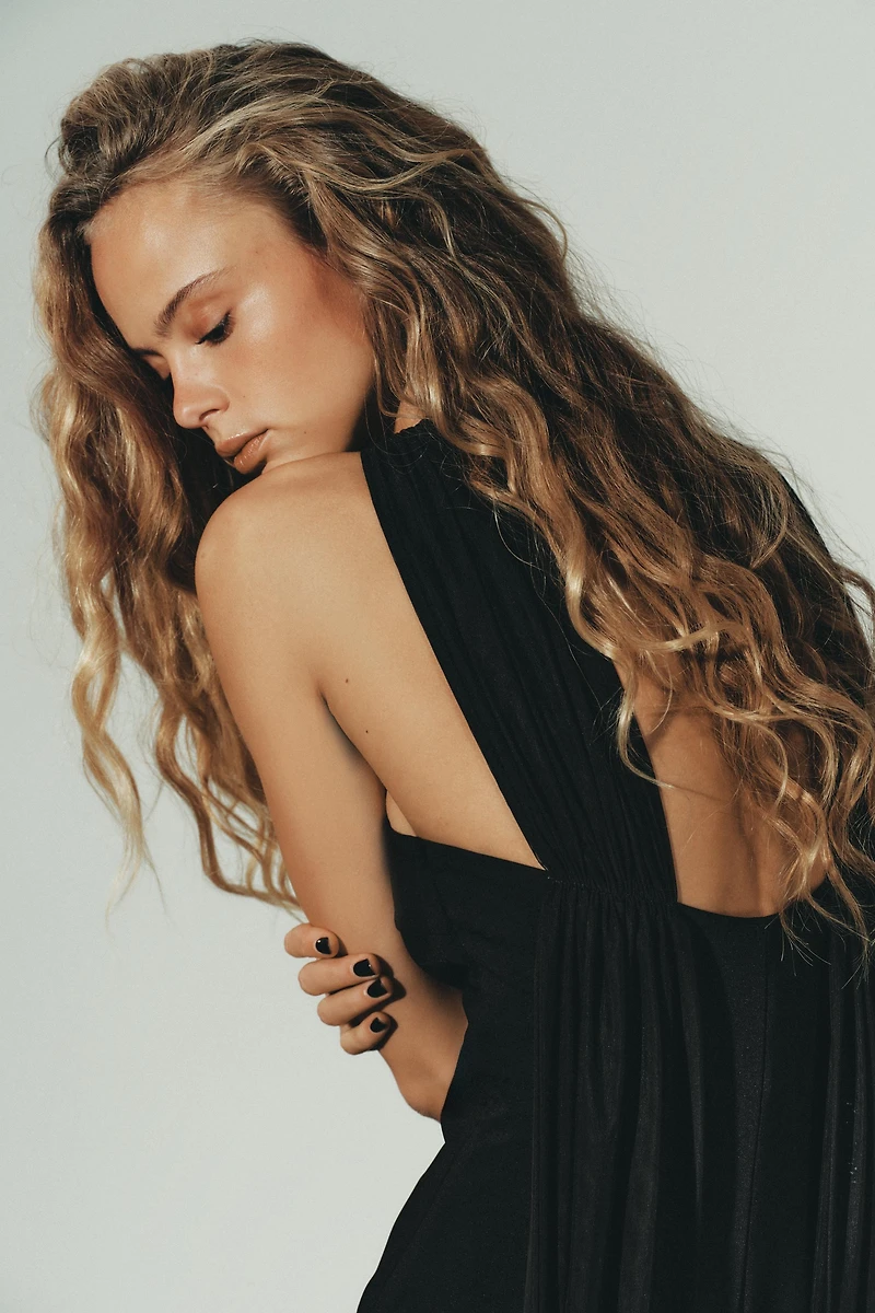 ROBE TRANSPARENTE ET BIMATIÈRE