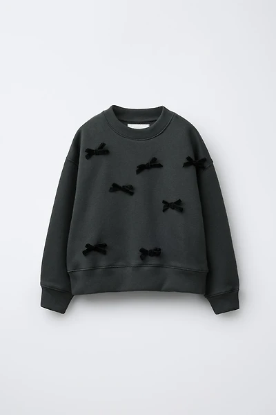 VELVET BOW SWEATSHIRT