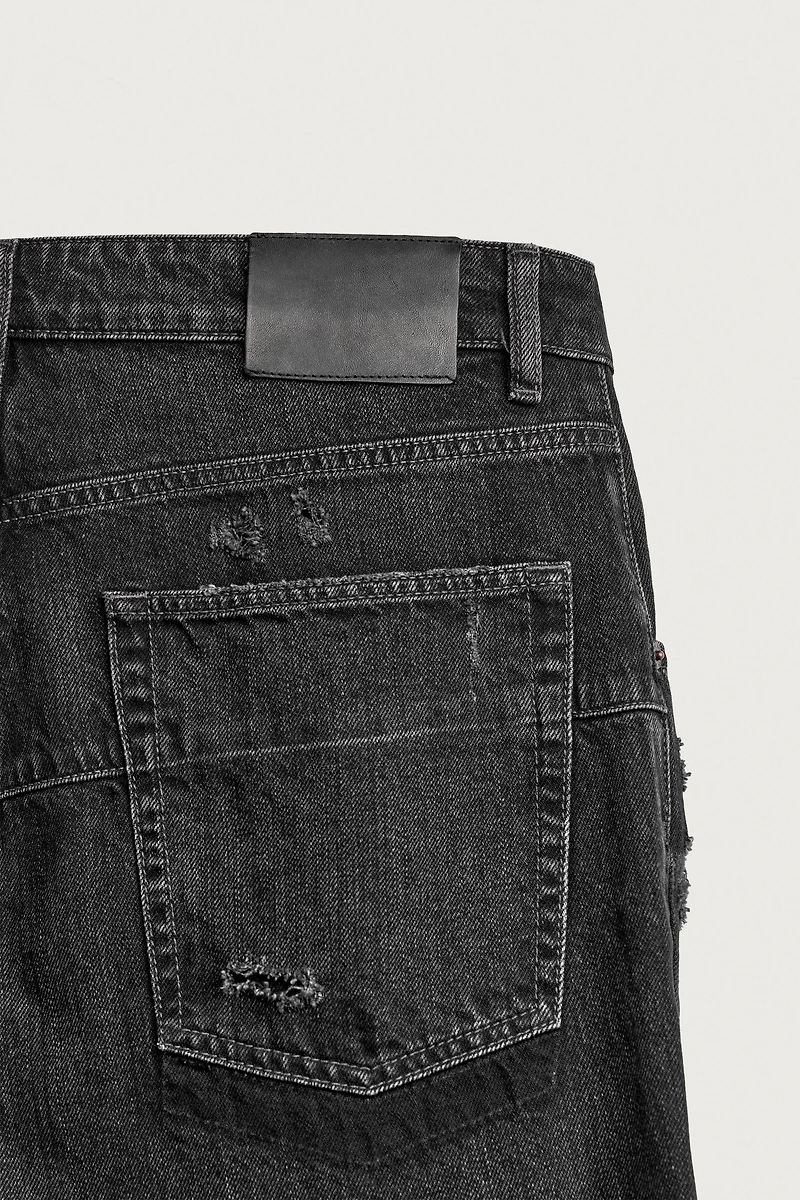 SEAMED FLARE FIT JEANS