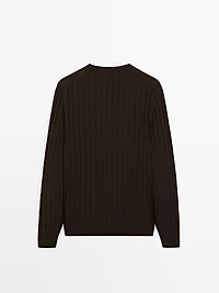 Textured round neck sweater