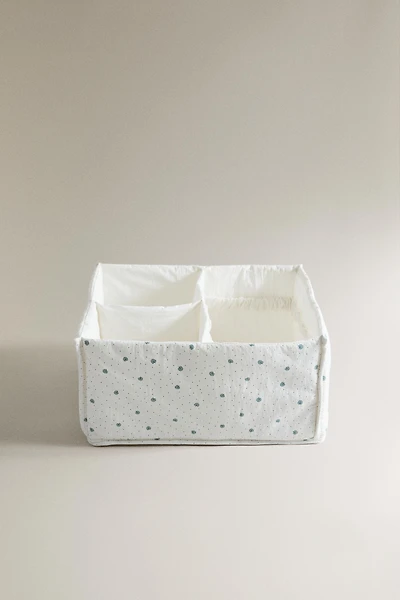 BABY COTTON LEAF ORGANIZER