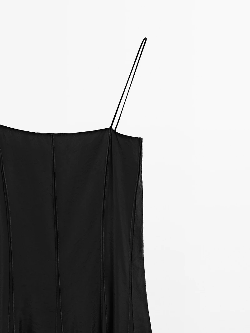 Robe midi fluide à godets