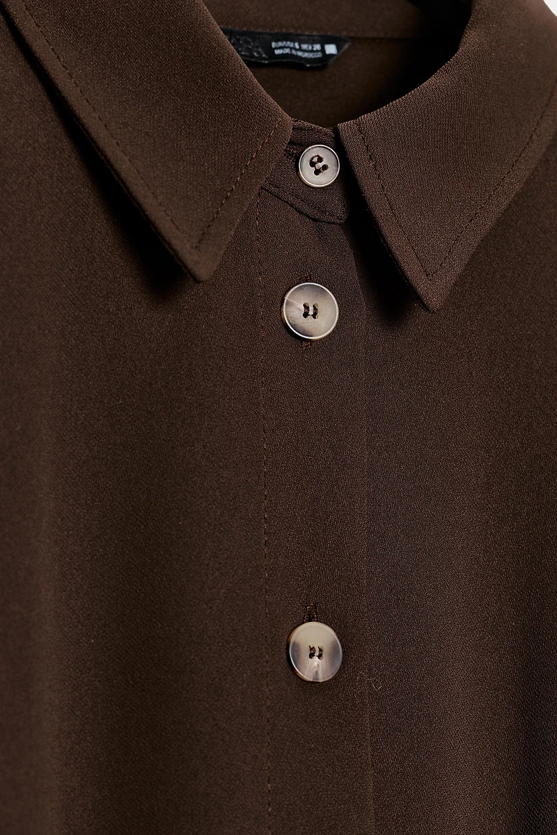 SHIRT WITH SHOULDER TABS