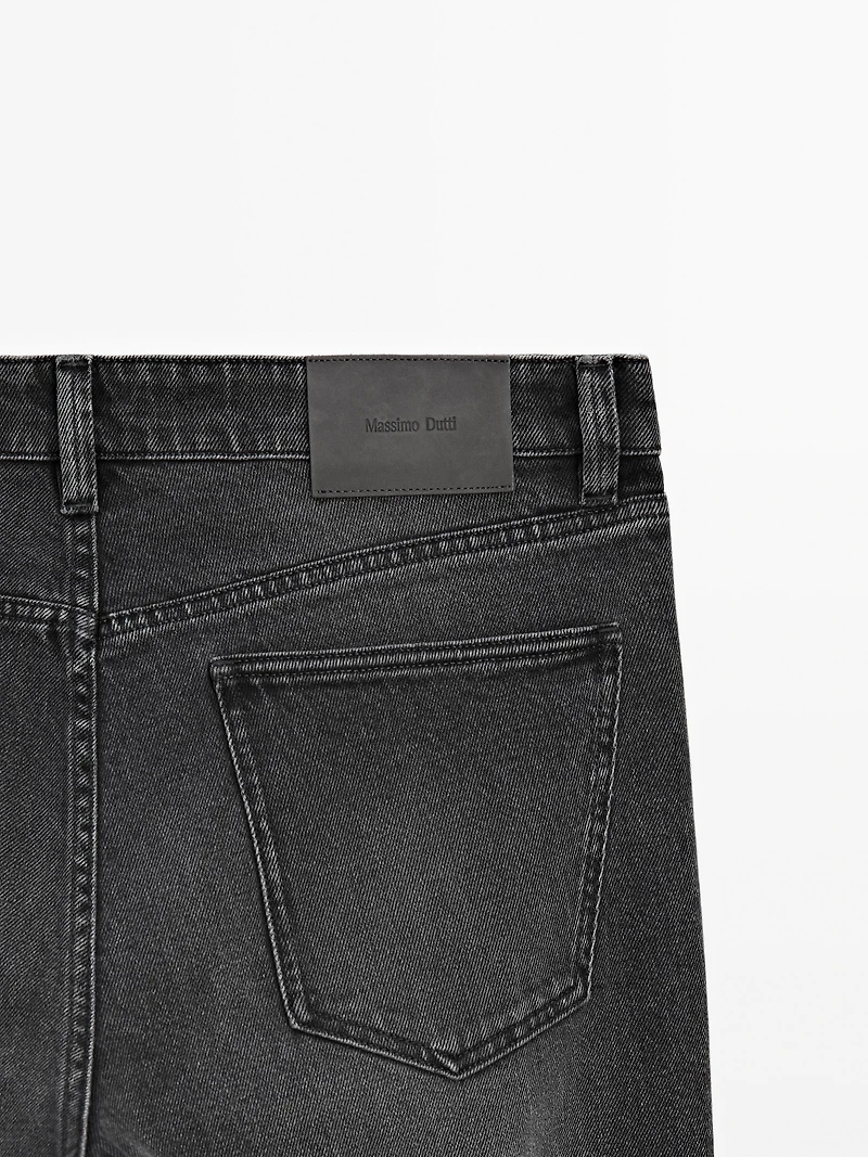 Slim fit jeans