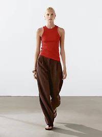 Ribbed halter top