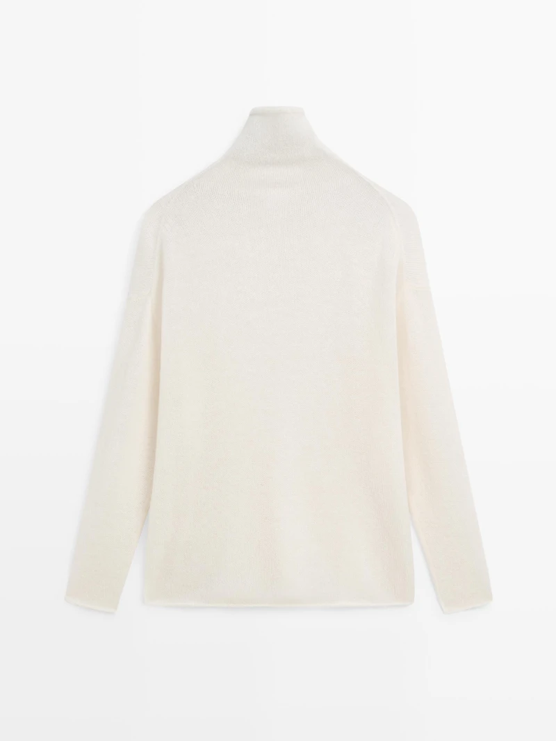 Wool high neck knit sweater