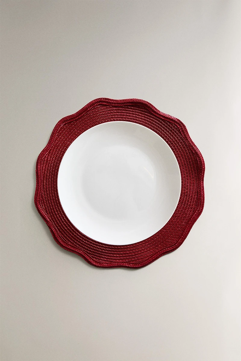 CHRISTMAS BLONDE LACE PLACEMAT (SET OF 2)