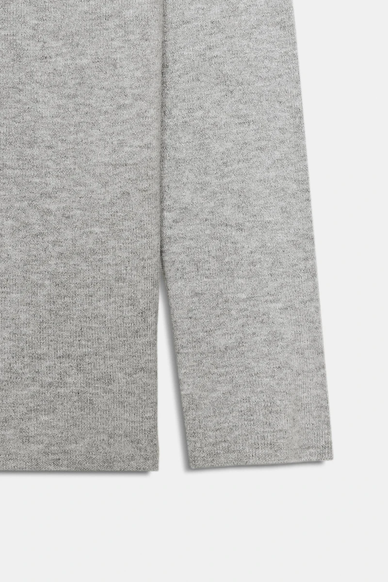 OFF SHOULDER KNIT JUMPER