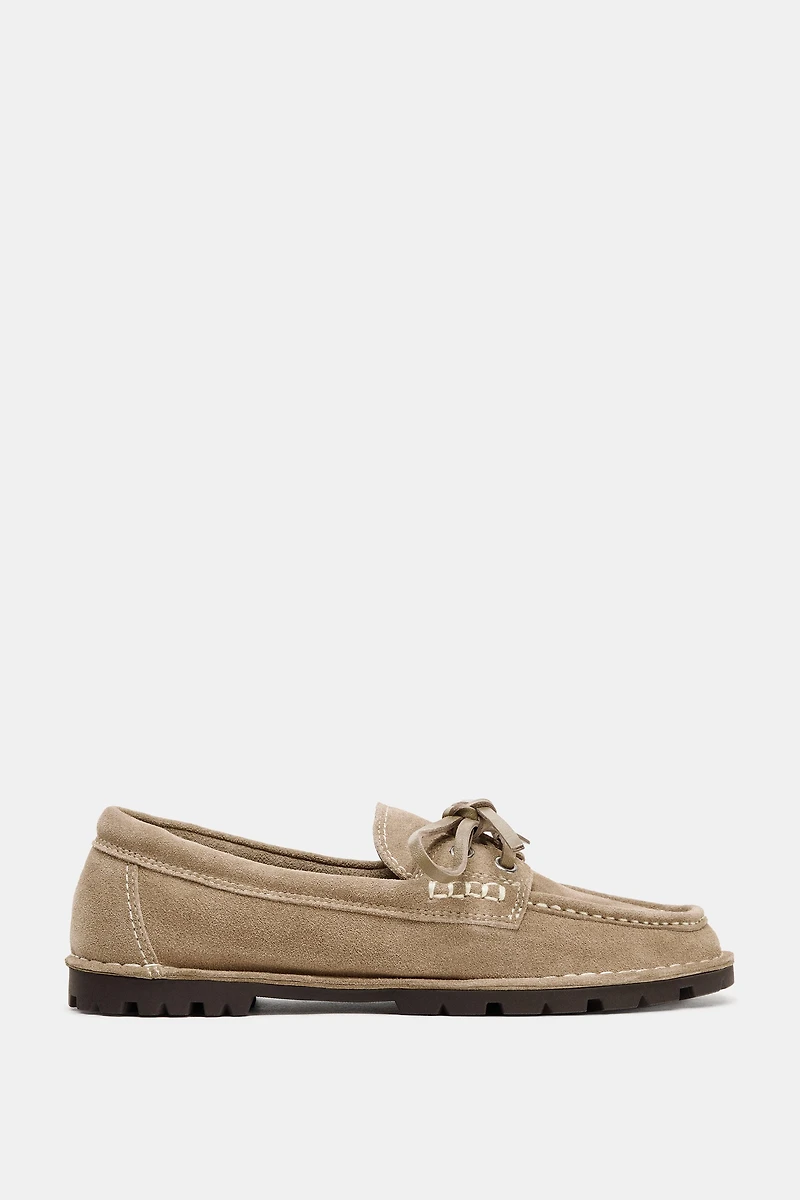SERRAJE BOAT SHOES WITH SERRATED SOLE