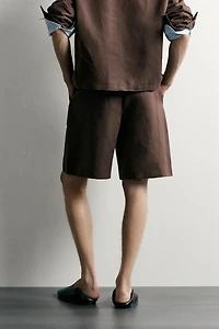 LINEN-COTTON RELAXED-FIT PLEATED BERMUDA SHORTS