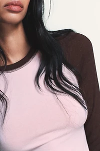 CONTRAST RAGLAN T-SHIRT