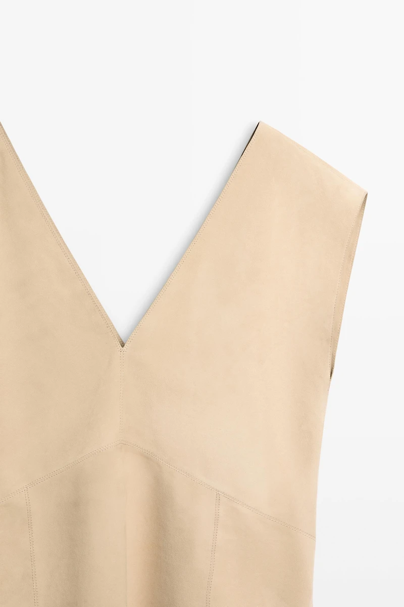 Sleeveless suede leather top