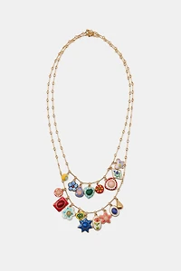 LOT DE 2 COLLIERS CHARMS EN RÉSINE