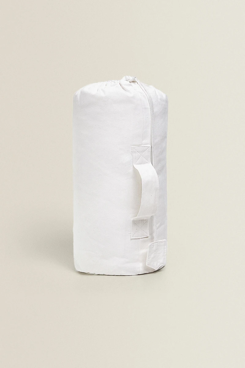 FEATHER PILLOW