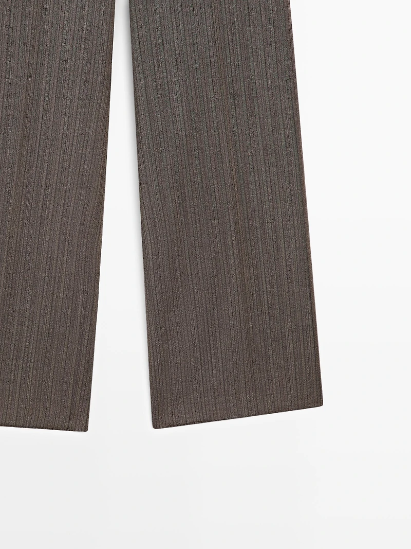 Pantalon droit à chevrons 100 % laine