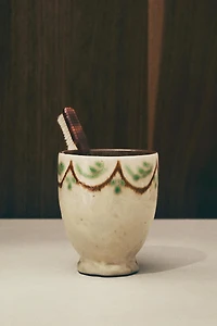 PAINTED CERAMIC TOOTHBRUSH HOLDER