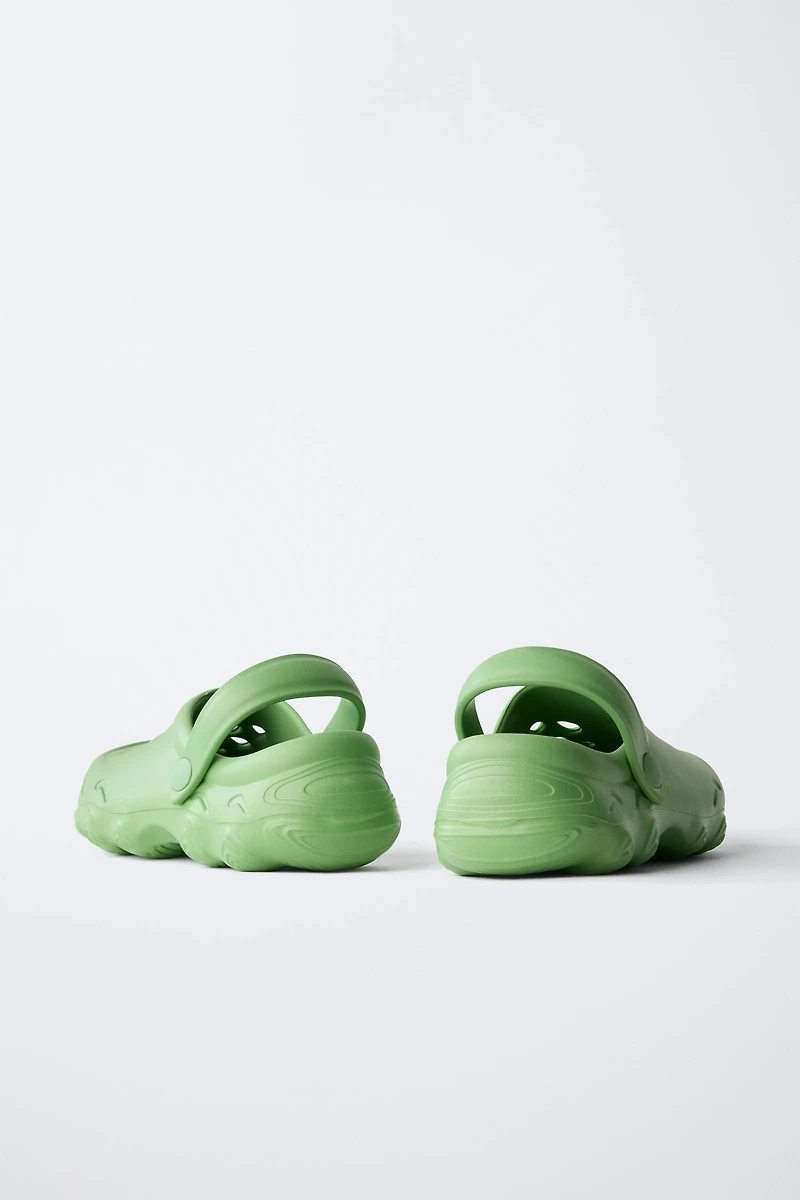 RUBBERIZED SPORT CLOGS