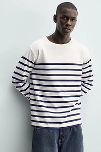RELAXED FIT STRIPED JACQUARD T-SHIRT