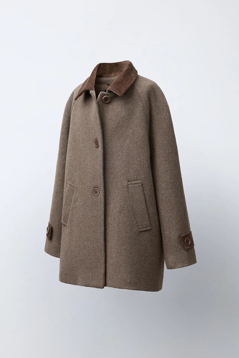 MANTEAU CONTRASTANT EN VELOURS AVEC LAINE