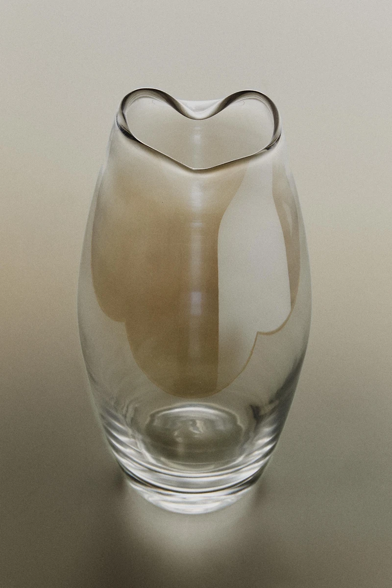 TALL VASE WITH IRREGULAR NECK