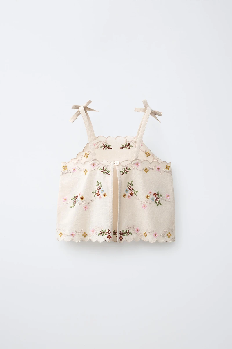 CROSS STITCH EMBROIDERED TOP WITH COTTON AND LINEN