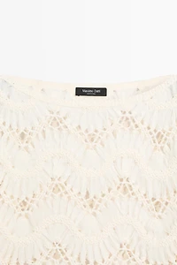 Short sleeve crochet top