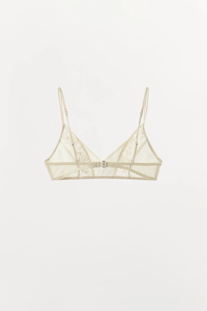 LACE TRIANGLE BRA
