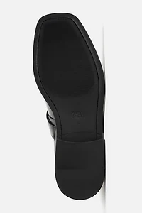 LEATHER BUCKLE SHOE
