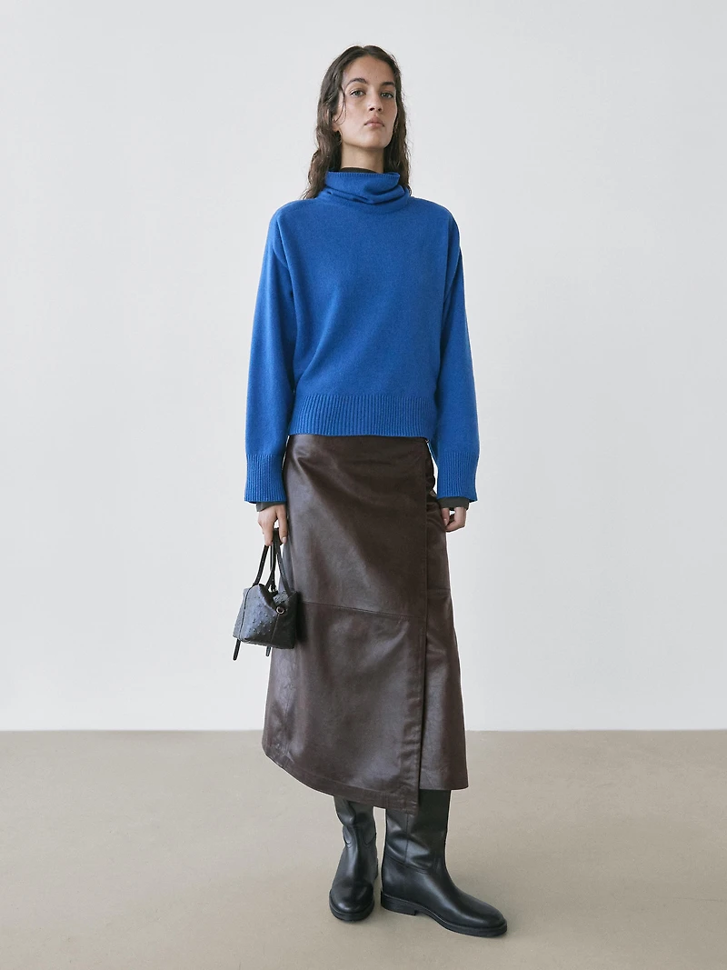 Pull à col montant en maille de laine mélangée