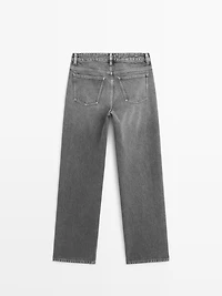 Mid-rise wide-leg jeans