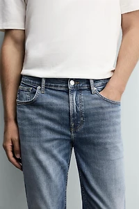 BASIC SLIM FIT JEANS