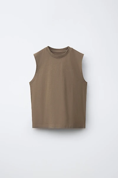 PLAIN SLEEVELESS T-SHIRT