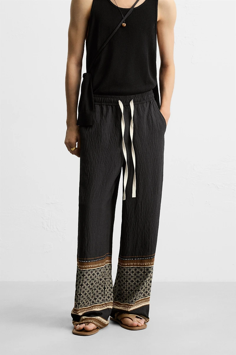PANTALON COUPE DÉCONTRACTÉE COLOR BLOCK