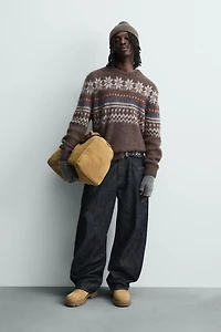 TEXTURED GEOMETRIC JACQUARD JUMPER