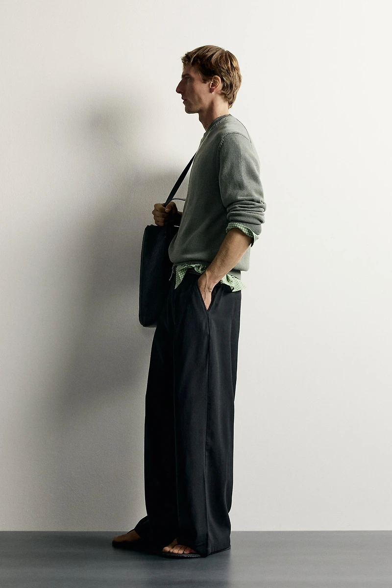 PLEATED FLUID TROUSERS