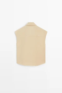 Short sleeve shirt with snap buttons