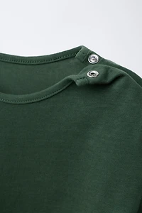 THREE-PACK OF STRIPED AND SOLID T-SHIRTS