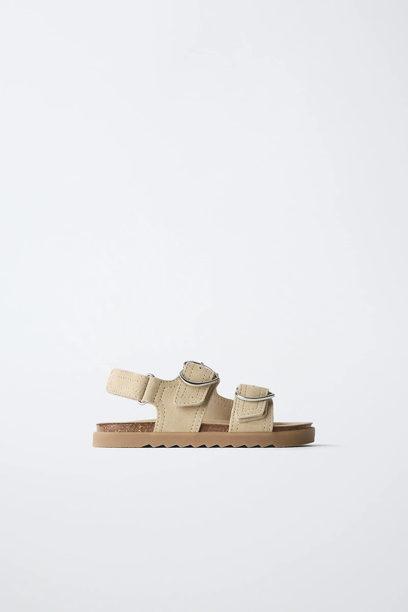 SANDALES À BOUCLES EN CUIR