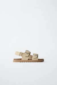 SANDALES À BOUCLES EN CUIR