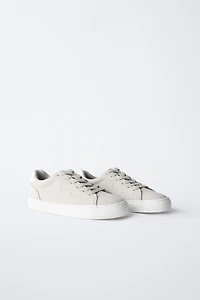 SOFT SNEAKERS