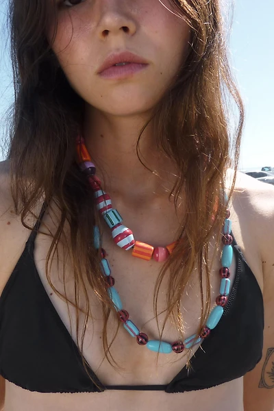 PACK OF 2 STRIPED BEAD NECKLACES