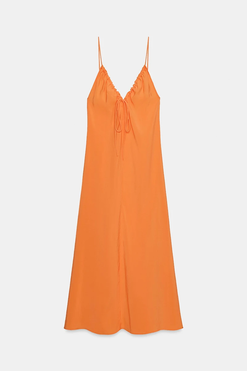 FLOWY TIED MIDI DRESS