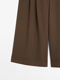 Long Bermuda shorts with turn-up hems
